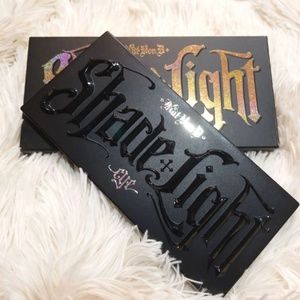 Kat Von D Shade and Light Glimmer Eyeshadow